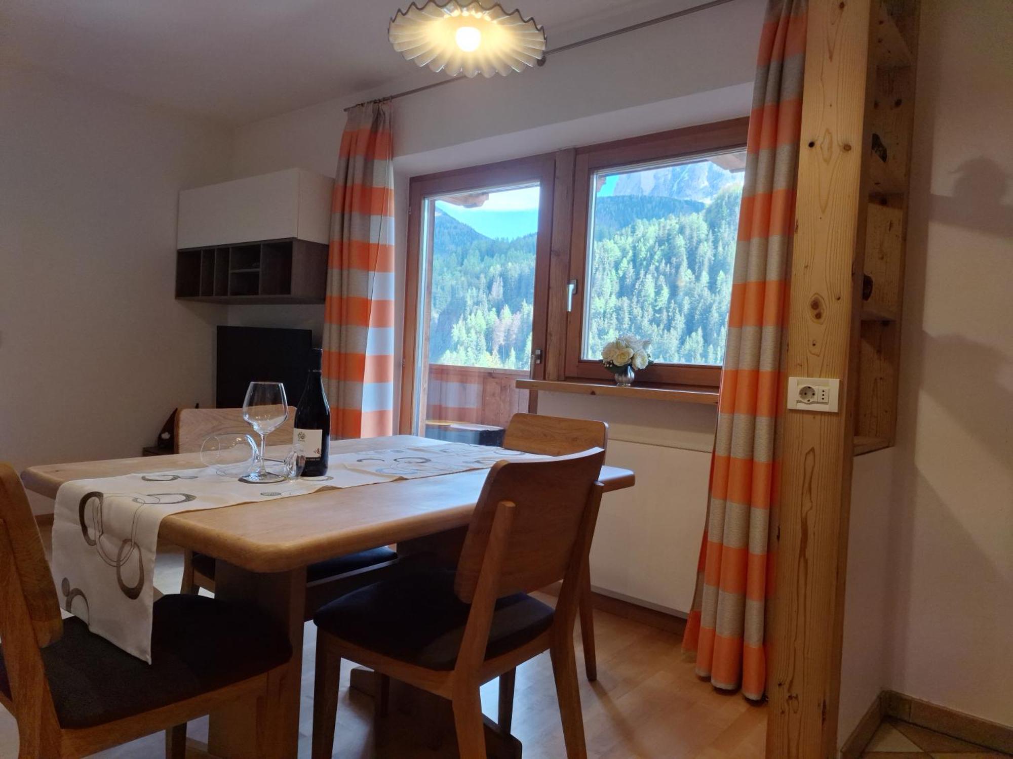 Apartments Insam Santa Cristina Val Gardena المظهر الخارجي الصورة