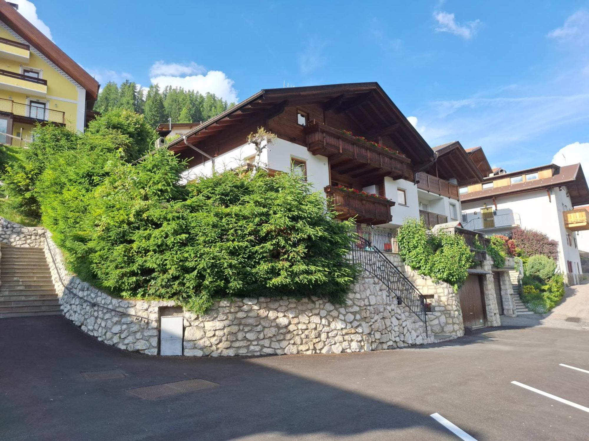 Apartments Insam Santa Cristina Val Gardena المظهر الخارجي الصورة